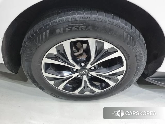 Kia Carnival 4th generation id 4293660 из Кореи 10