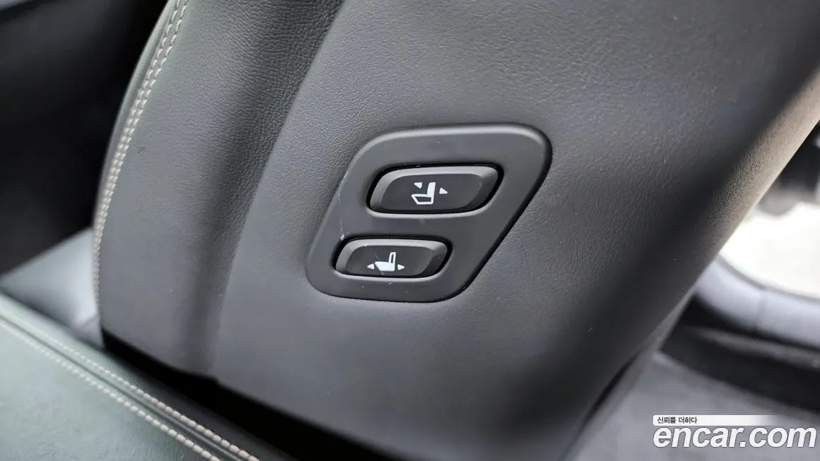 Genesis G90 id 1540575 из Кореи 10