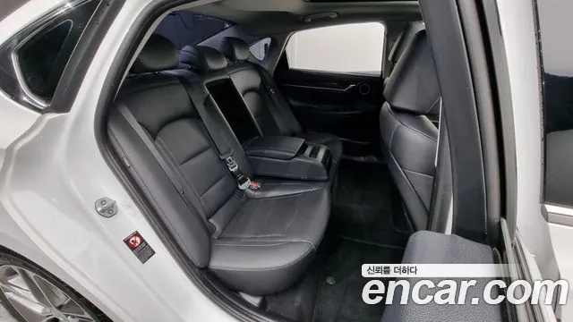 Hyundai Grandeur IG id 2398009 из Кореи 10