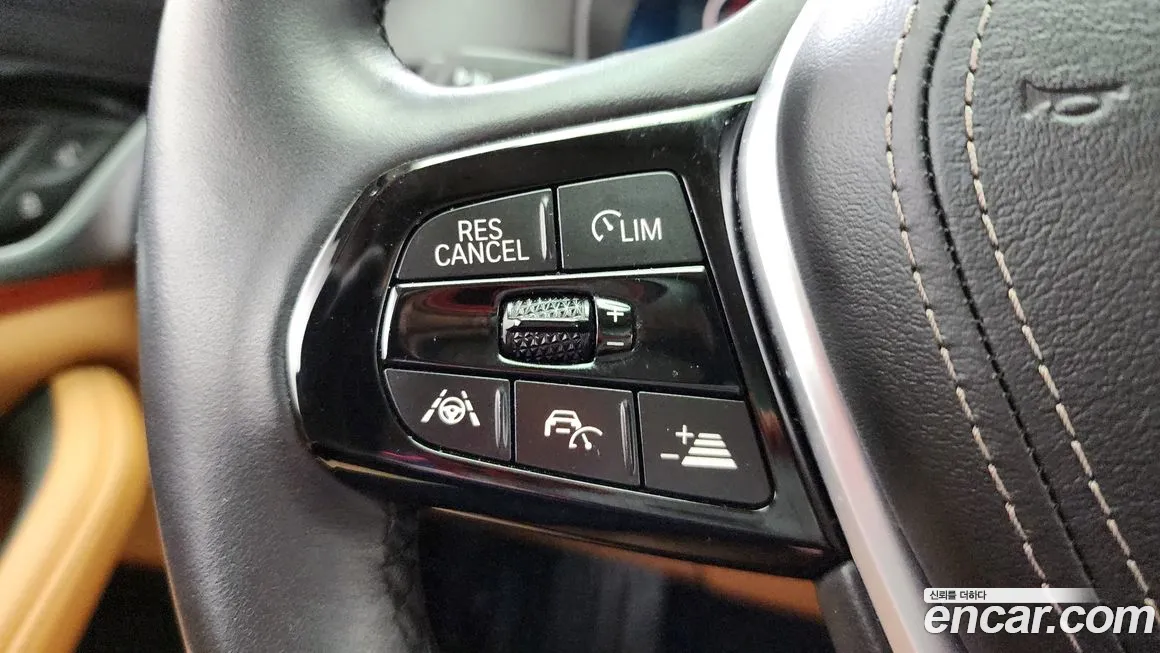 BMW 5 Series (G30) id 1890198 из Кореи 10