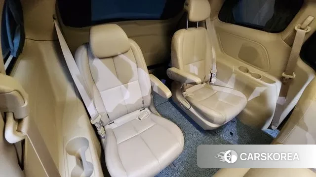 Kia The New Carnival id 3661823 из Кореи 10