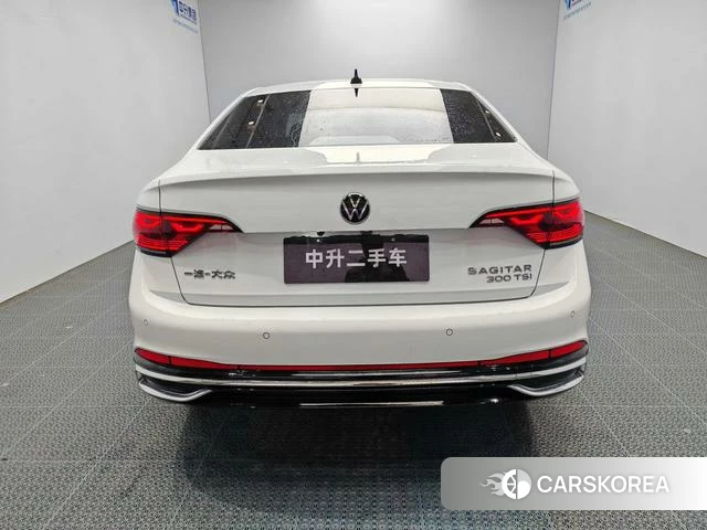 Volkswagen Sagitar id 4261334 из Китая 10