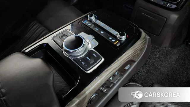 Genesis G90 id 3845405 из Кореи 10