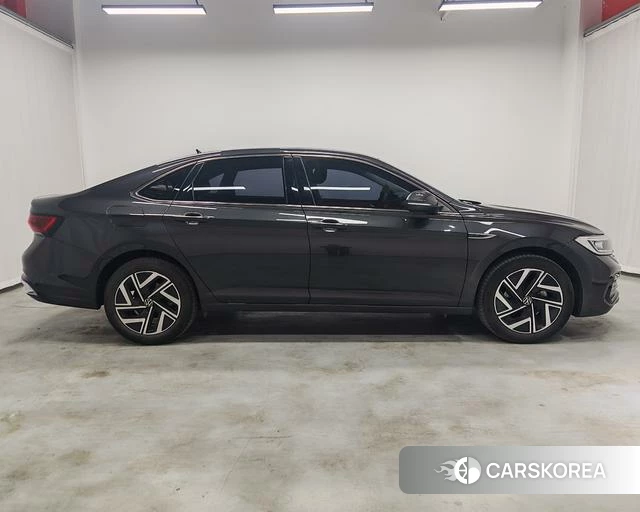 Volkswagen Sagitar id 4333443 из Китая 10