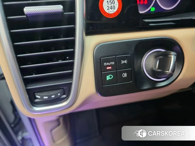 Porsche Cayenne (PO536) id 3850969 из Кореи 10