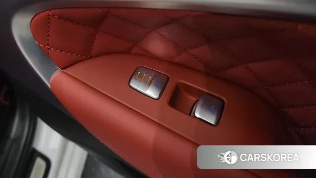 Genesis The New G70 id 3256727 из Кореи 10