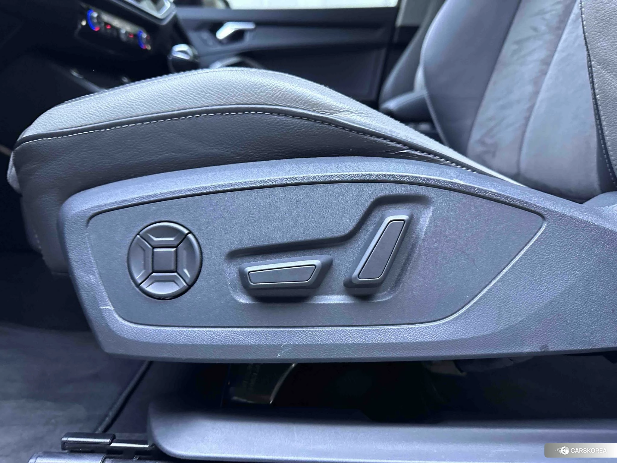 Audi Q3 id 4479610 из Китая 10