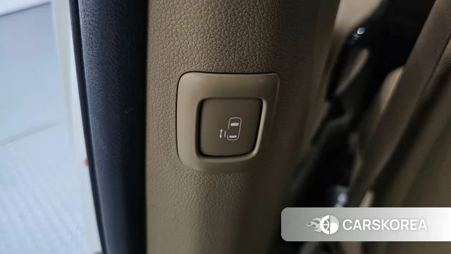 Kia The New Carnival id 4304509 из Кореи 10