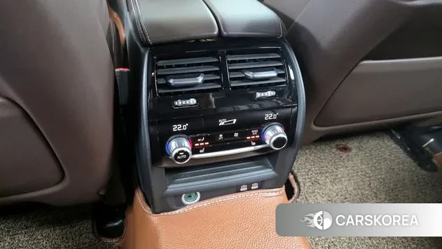 BMW 5 Series (G30) id 3493822 из Кореи 10