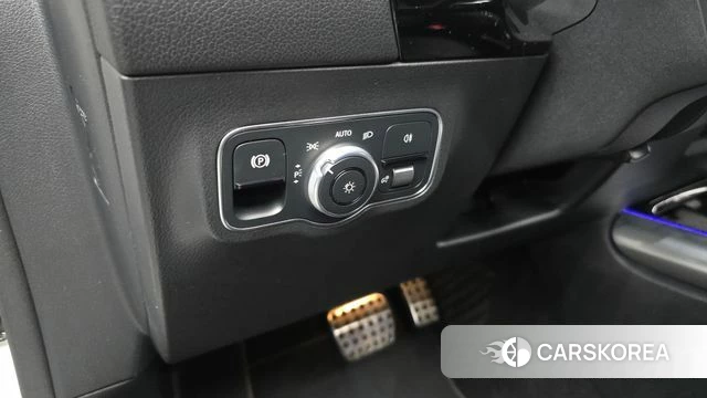 Mercedes-Benz GLA - Class H247 id 4567812 из Кореи 10