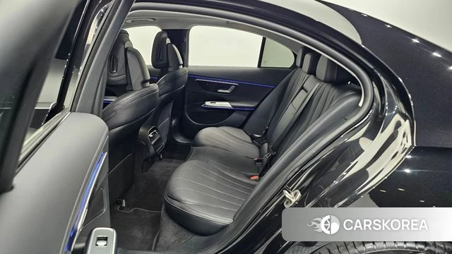 Mercedes-Benz E-Class W214 id 4242946 из Кореи 10