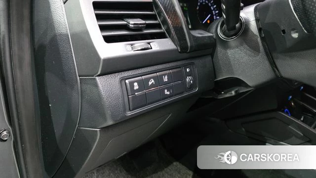 Ssangyong The New Rexton Sport id 4283023 из Кореи 10