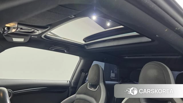 Mini Cooper S id 4224927 из Кореи 10