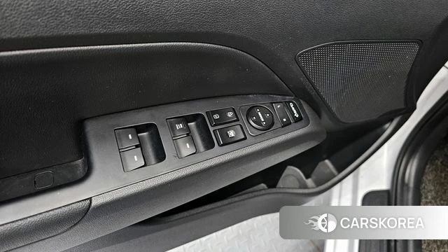 Hyundai The New Avante AD id 3942624 из Кореи 10