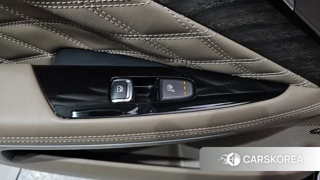 Kia K8 Hybrid id 3716953 из Кореи 10