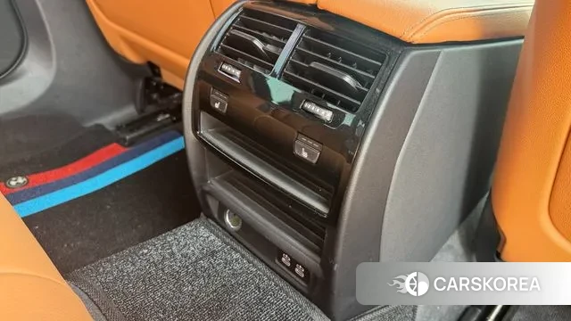 BMW 5 Series (G30) id 2973381 из Кореи 10