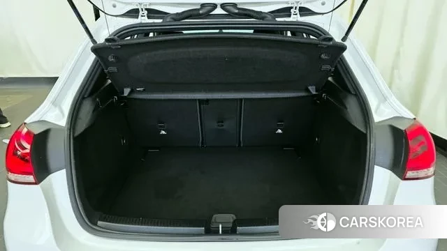 Mercedes-Benz A-Class W177 id 3702660 из Кореи 10