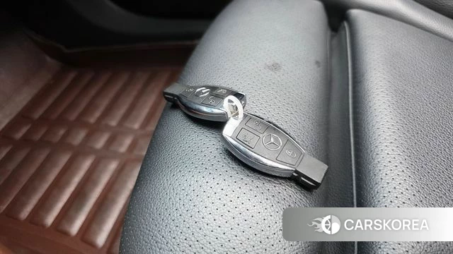 Mercedes-Benz C-Class W205 id 4765542 из Кореи 10