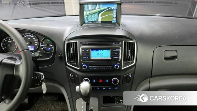 Hyundai The New Grand Starex id 3899569 из Кореи 10