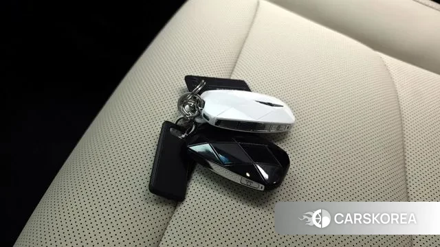 Genesis GV70 id 3751079 из Кореи 10