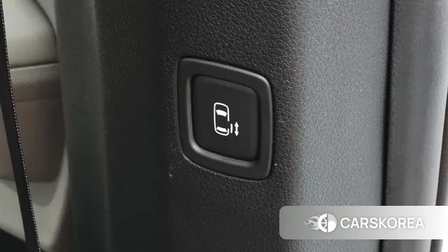 Kia Carnival 4th generation id 3022100 из Кореи 10