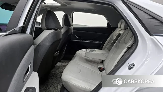 Hyundai Avante (CN7) id 3713311 из Кореи 10