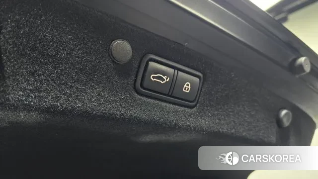 Hyundai The New Grandeur IG id 3760558 из Кореи 10