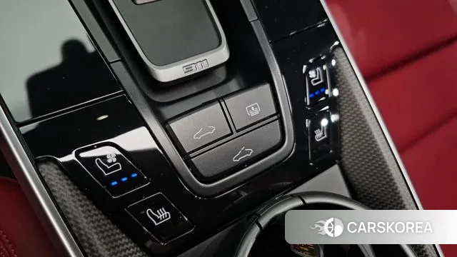 Porsche 911(992) id 3592903 из Кореи 10