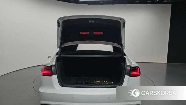 Audi New A6 id 4508398 из Кореи 10