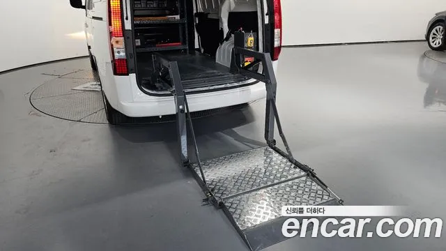 Hyundai Staria id 2806061 из Кореи 10