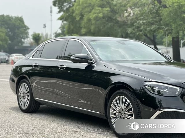 Mercedes-Benz E-class id 4393247 из Китая 10