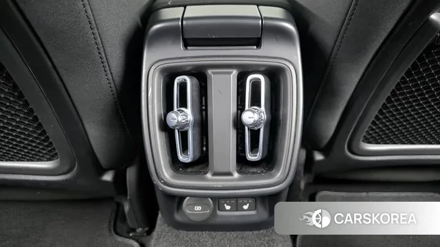 Polestar Polestar 2 id 3016677 из Кореи 10