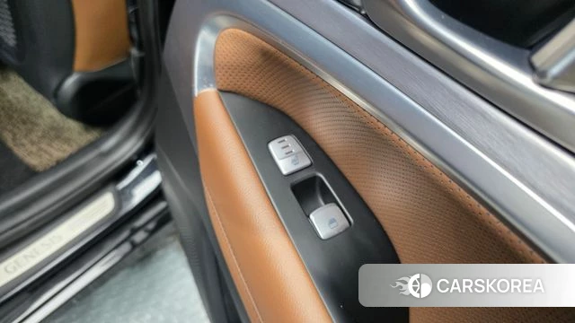 Genesis G70 id 3936626 из Кореи 10