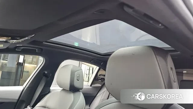 BMW 5 Series (G60) id 2914987 из Кореи 10