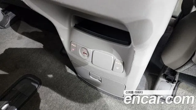 Kia The New Carnival id 2728068 из Кореи 10