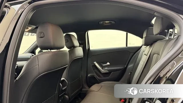 Mercedes-Benz A-Class W177 id 3775842 из Кореи 10