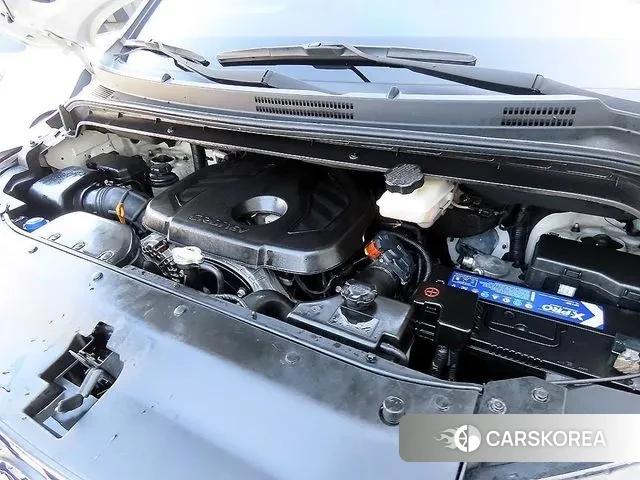 Hyundai The New Grand Starex id 3748154 из Кореи 10