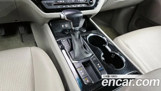 Kia The New Carnival id 2785509 из Кореи 10