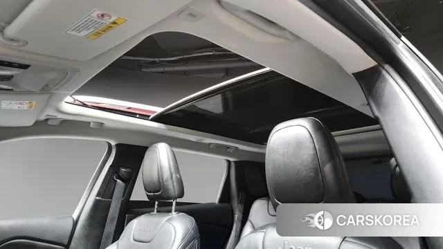 Jeep Cherokee (KL) id 3494533 из Кореи 10