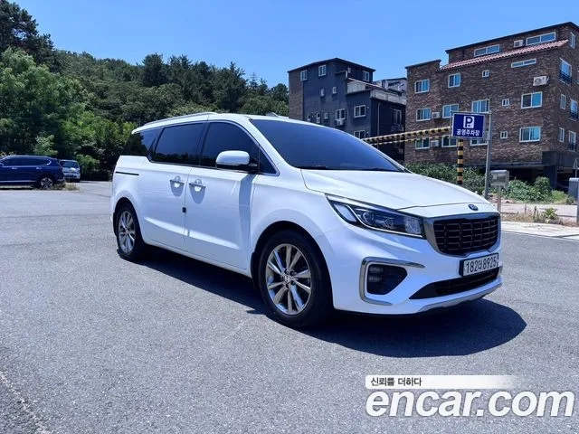 Kia The New Carnival id 2936936 из Кореи 10