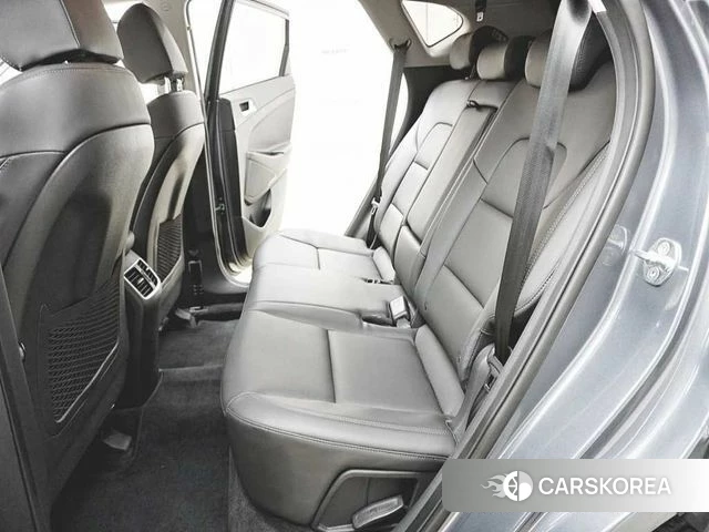 Hyundai All New Tucson id 4482401 из Кореи 10