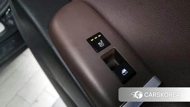 Hyundai Grandeur Hybrid (GN7) id 3502831 из Кореи 10