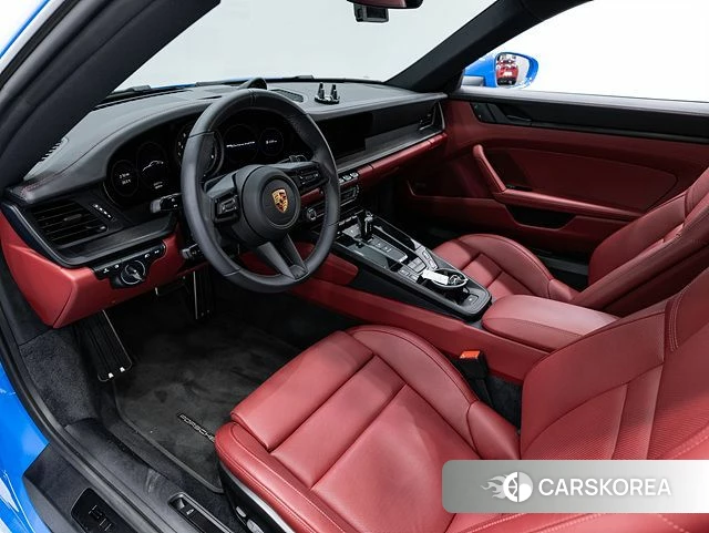 Porsche 911(992) id 4640473 из Кореи 10