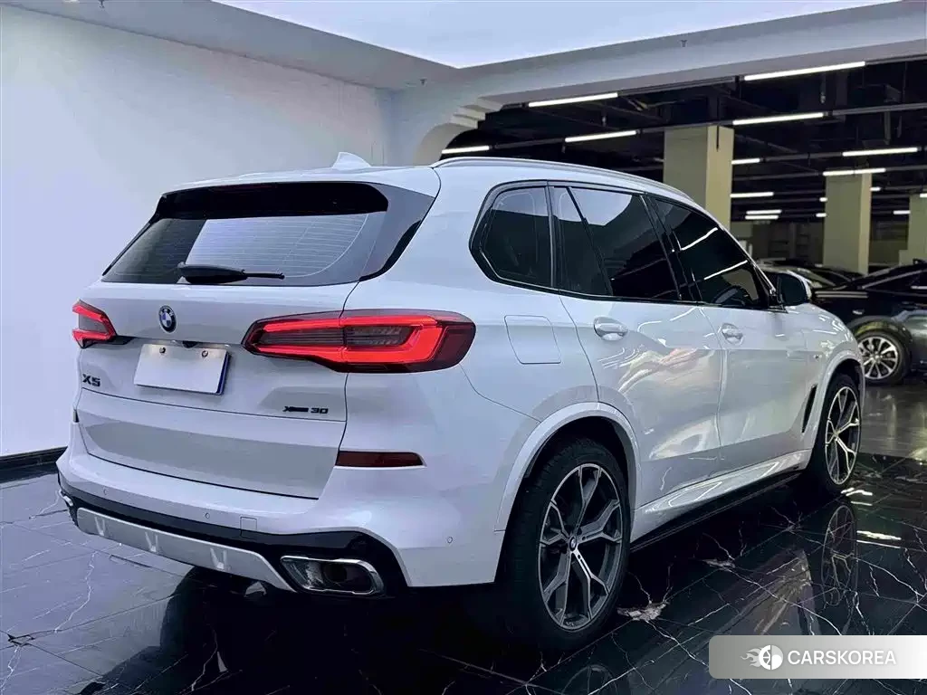 BMW X5 id 4539299 из Китая 10