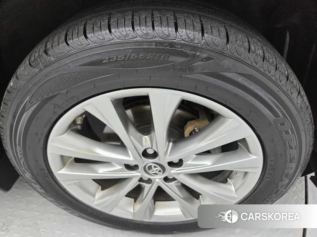 Toyota RAV4 id 4430521 из Кореи 10