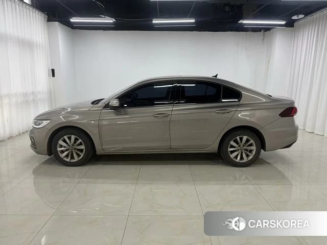 Volkswagen Bora id 4254001 из Китая 10