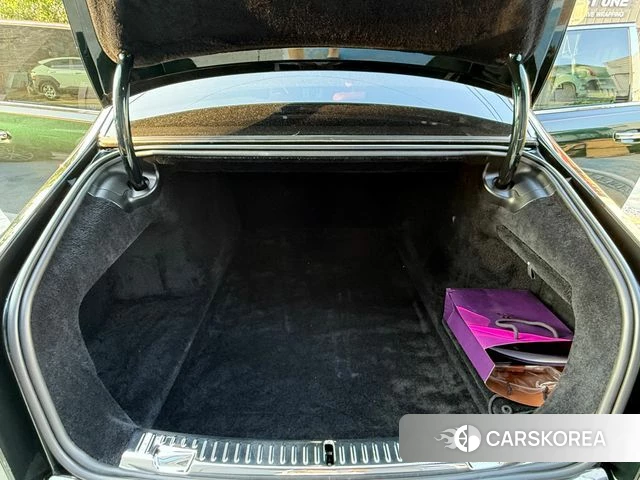 Rolls-Royce Phantom id 4433052 из Кореи 10