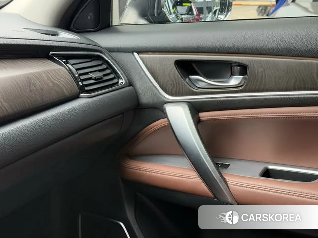 Honda Crown Road id 4260236 из Китая 10
