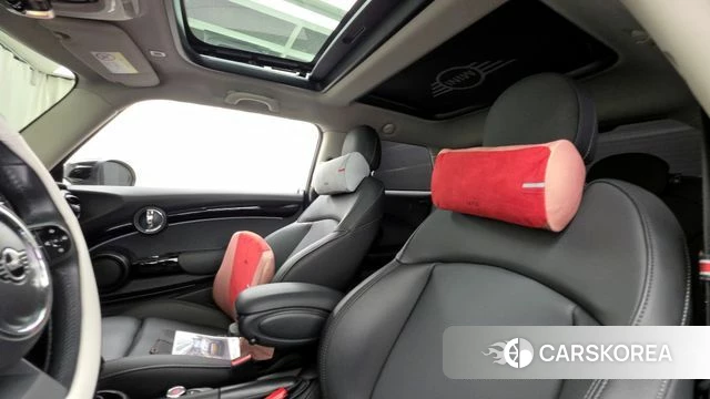 Mini Cooper S id 3852208 из Кореи 10