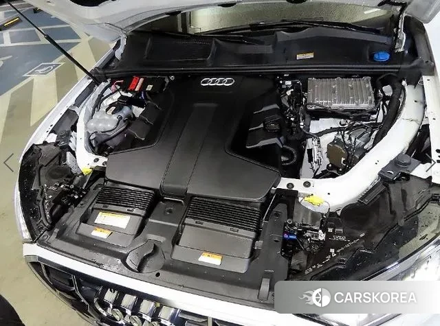 Audi Q7 (4M) id 3458849 из Кореи 10